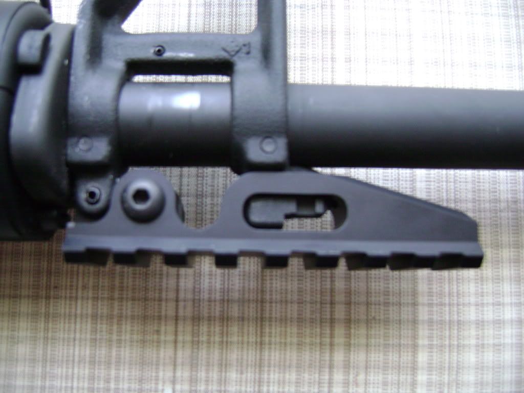 Light mounting options w/o railed hand guard